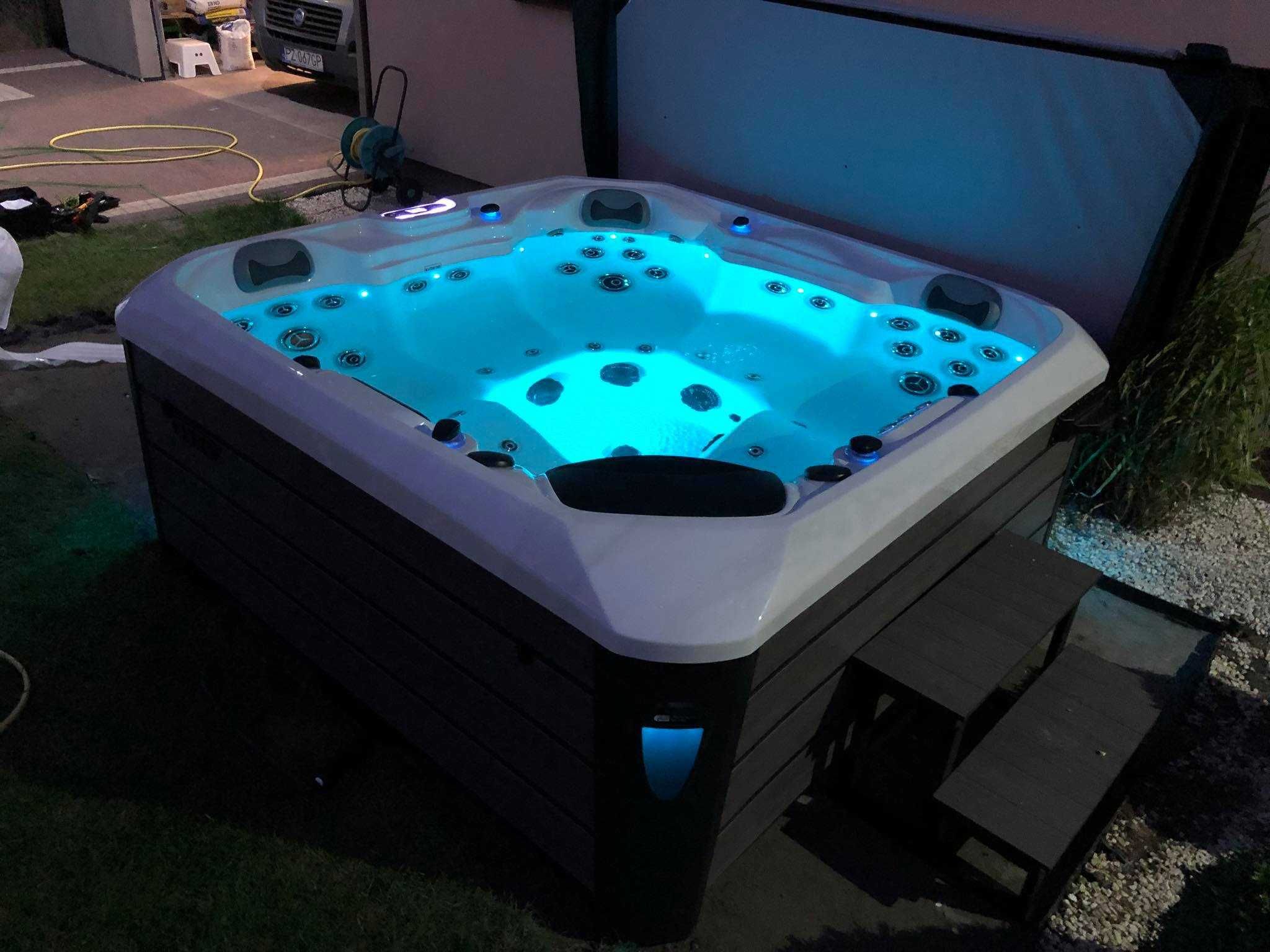 Jacuzzi Wanna SPA Kenya 5 osobowa z możliwością wbudowania w taras