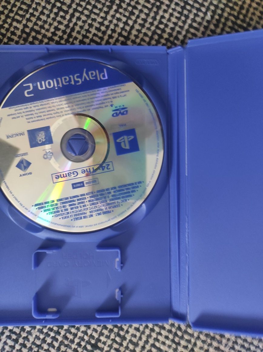24 The game PS2.