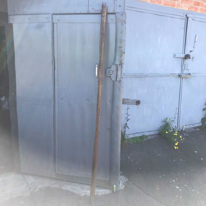 Пруток стальной для жбк  D=2-3мм.