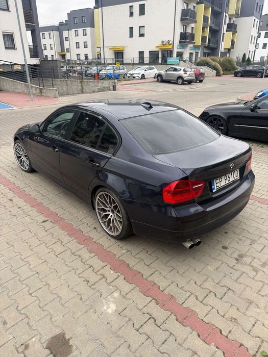 BMW Seria 3 BMW E90 320i + LPG 2005