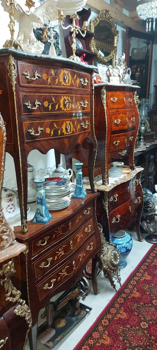 Comodas Louis XV