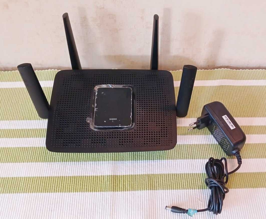 Роутер Linksys AC2200 EA8300