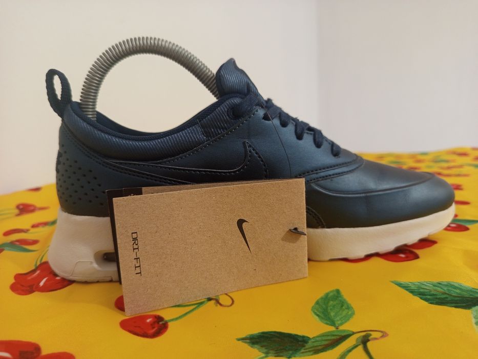 Nike air max Thea SE Blue