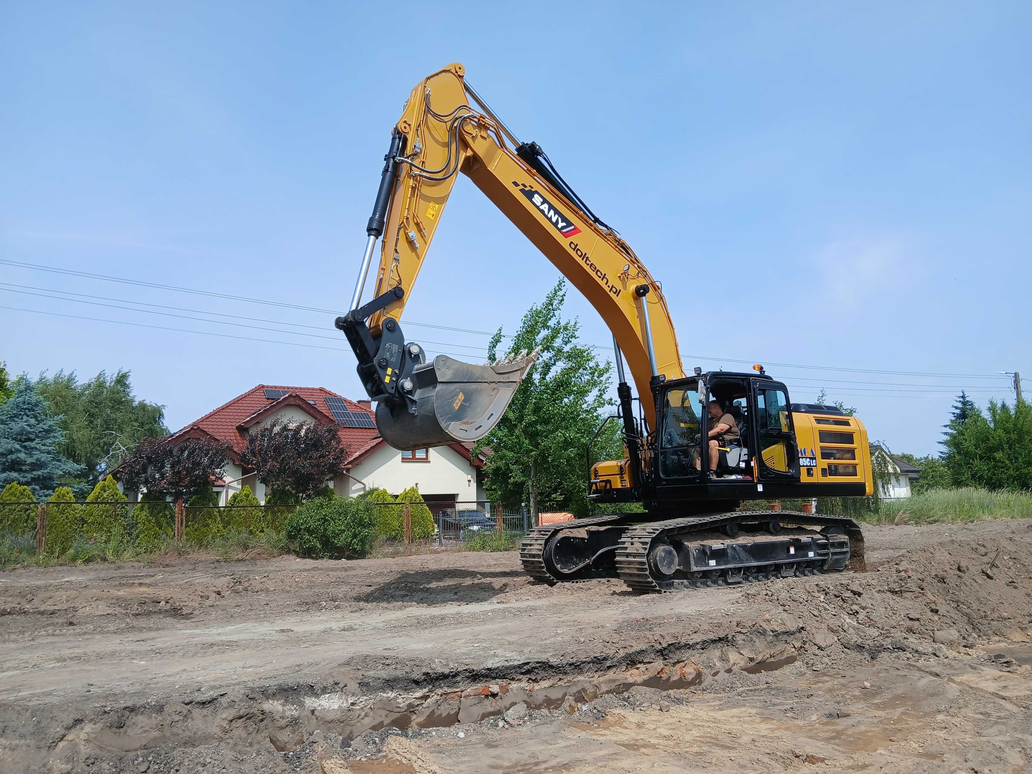 Wynajem Koparki SANY SY305C 33T z Operatorem WYBURZENIA 350zł netto/h