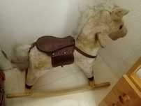 cavalo de crianca antigo