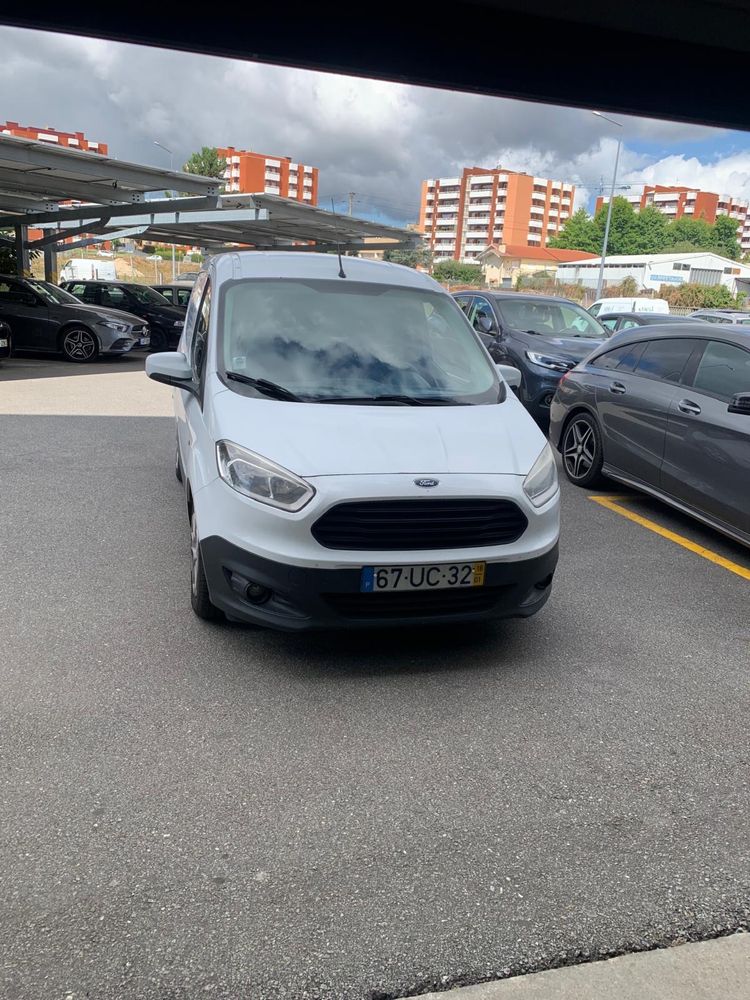 Ford Transit Courier