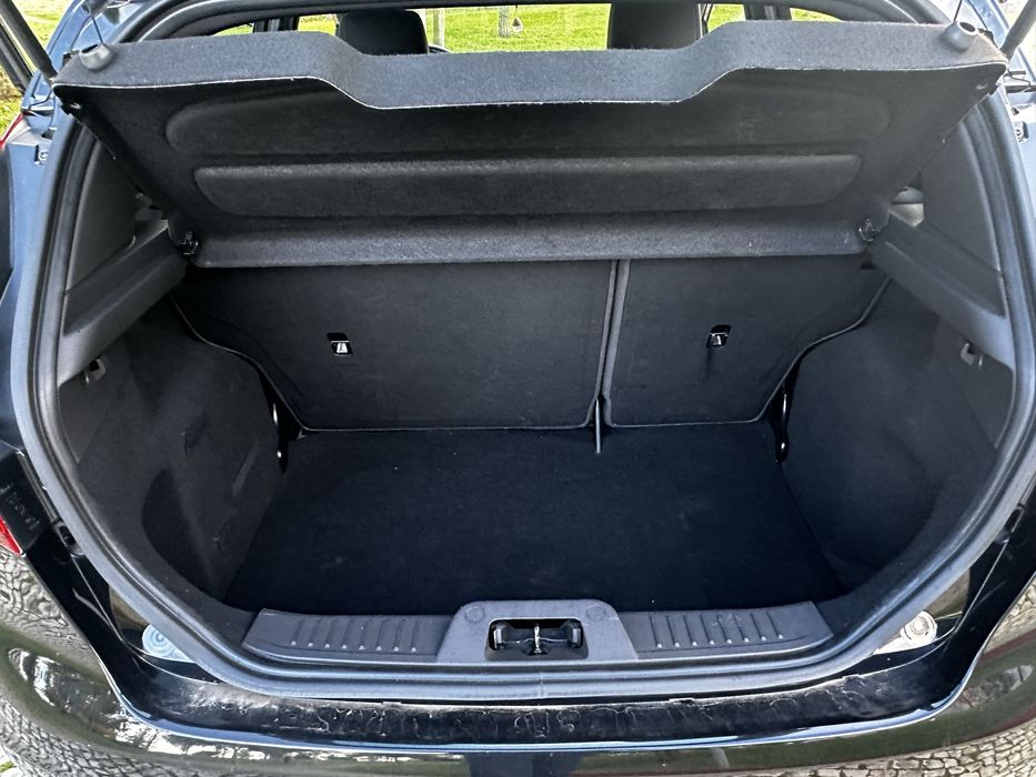 Ford Fiesta 1.5Tdci ST-Line impecavel !!