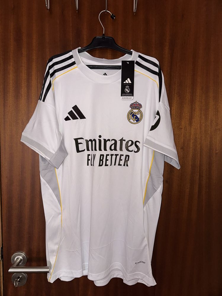 Camisola Real Madrid 2025:26