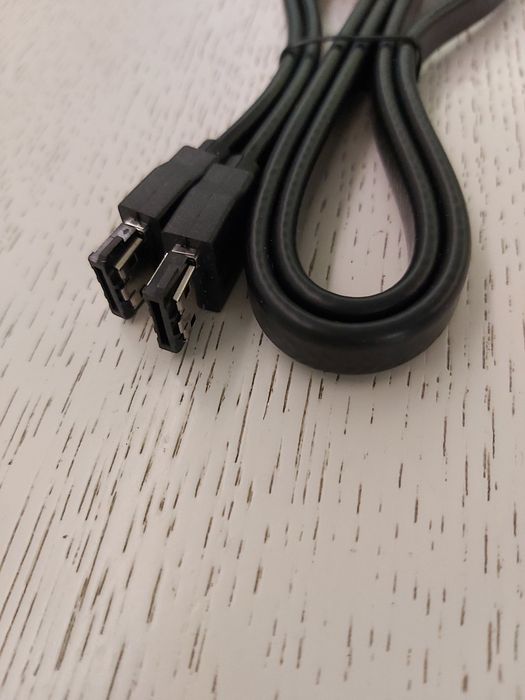 Nowy kabel SATA 0.8 m