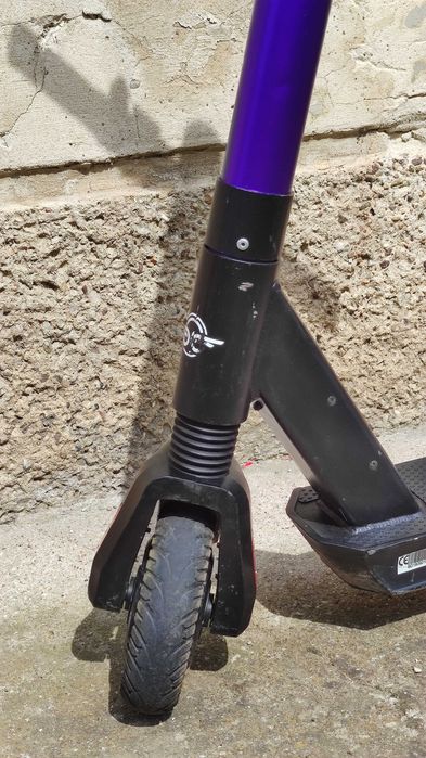 Hulajnoga elektryczna Bird, Okai ES100, F350 Electrisan