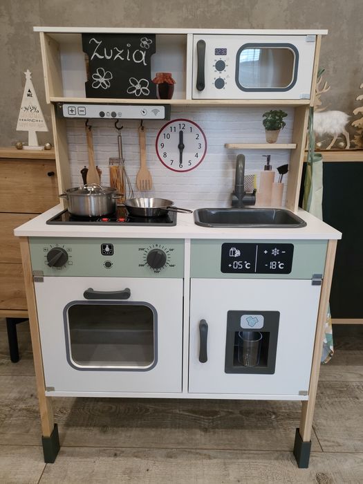 Kuchnia dziecięca drewniana - nowa