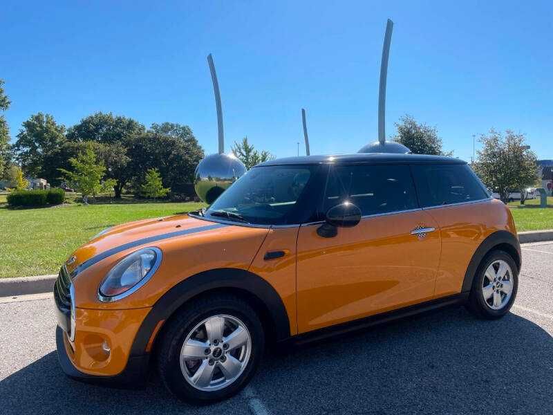 2017 MINI Cooper Hardtop 2 Door