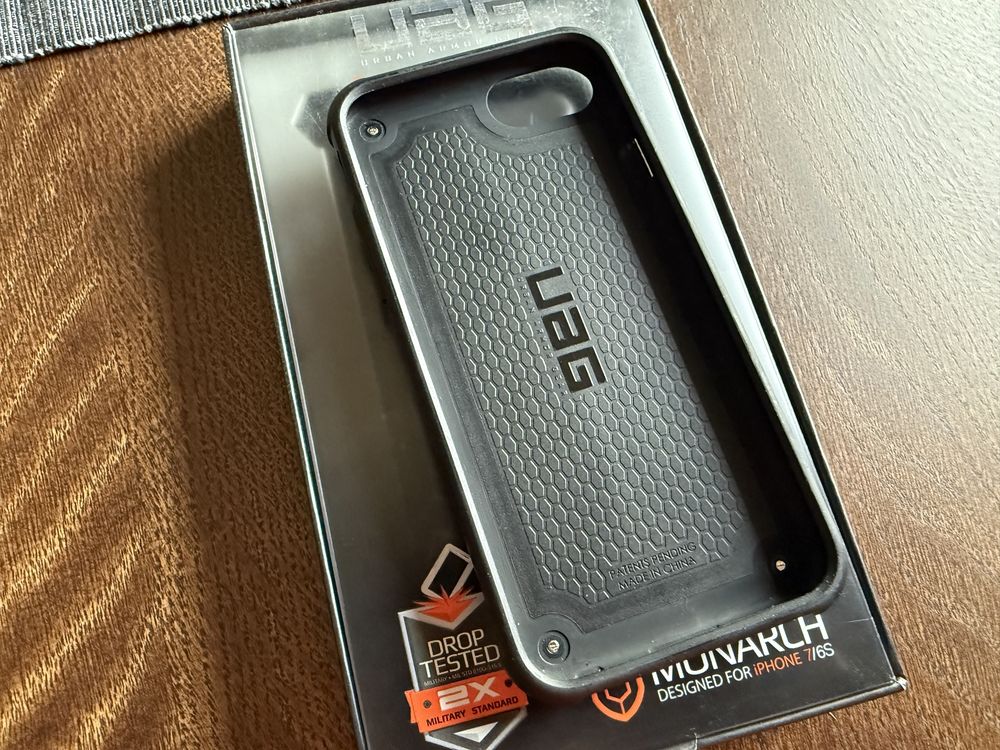 Etui UAG Monarch, iphone 6, 6s, 7, SE.