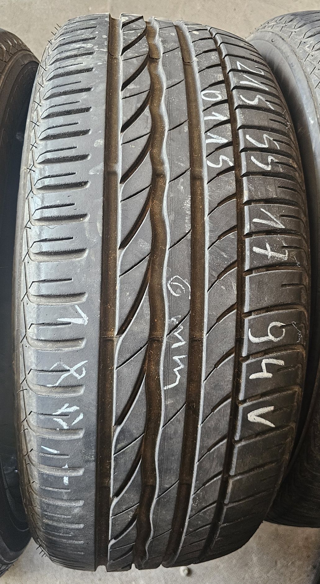 215/55R17 Bridgestone Turanza ER300 Lato