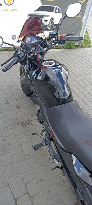 Мотоцикл Ліфан КП 200