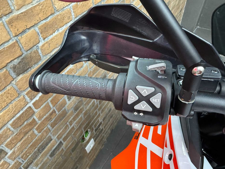 KTM 1290 Super Adventure MAR 17 34 mil Kms