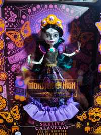 Лялька Монстер Хай Monster high Skelita