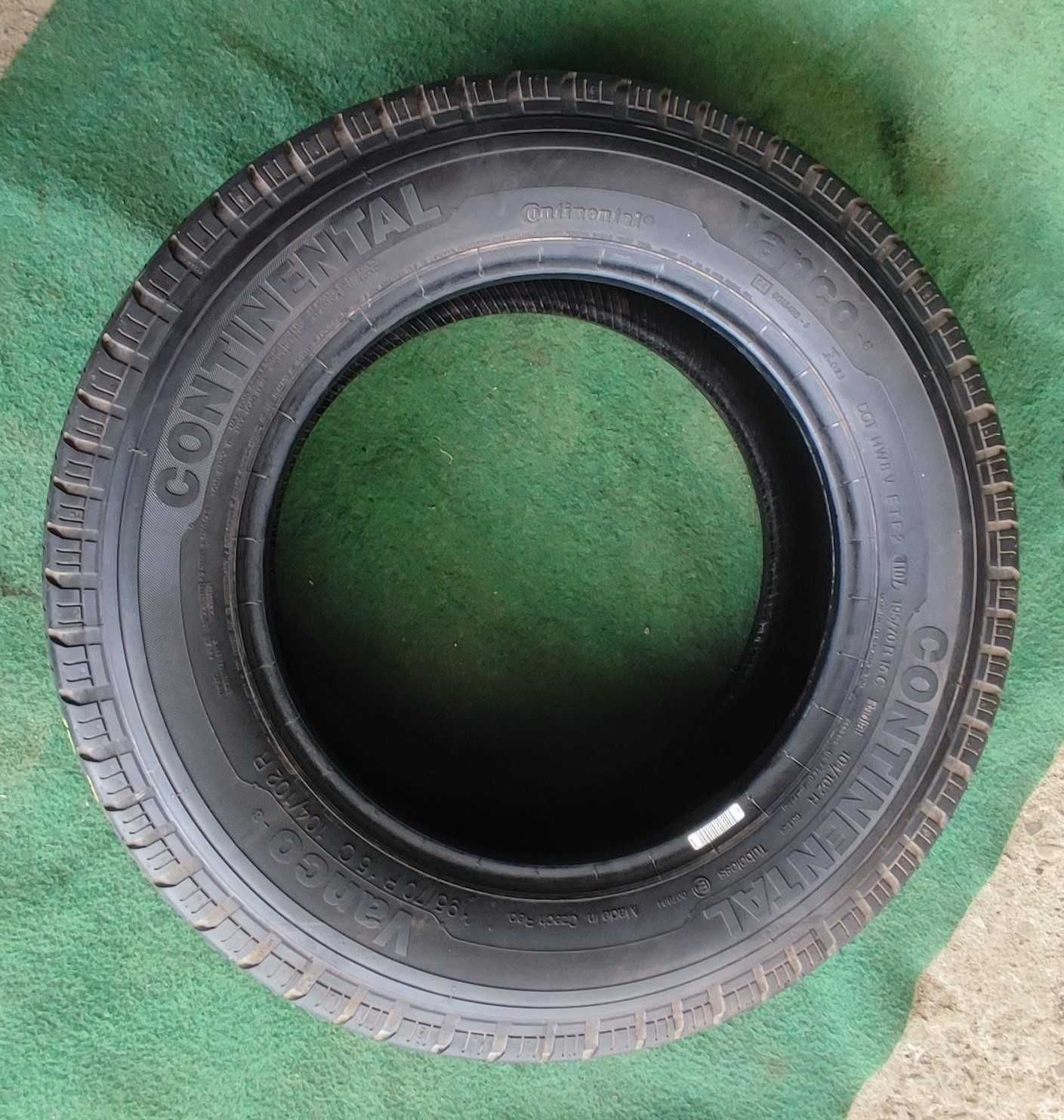 Opona Continental Vanco-8  195/70R15C  104/102R  1-szt