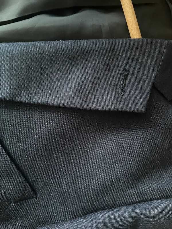 H&M granatowy garnitur młodzieżowy, męski rozmiar S/M