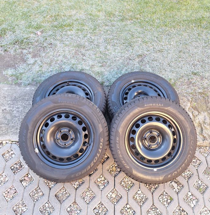 Koła zimowe VW Volkswagen Passat B8 Skoda Superb III 215/60 R16