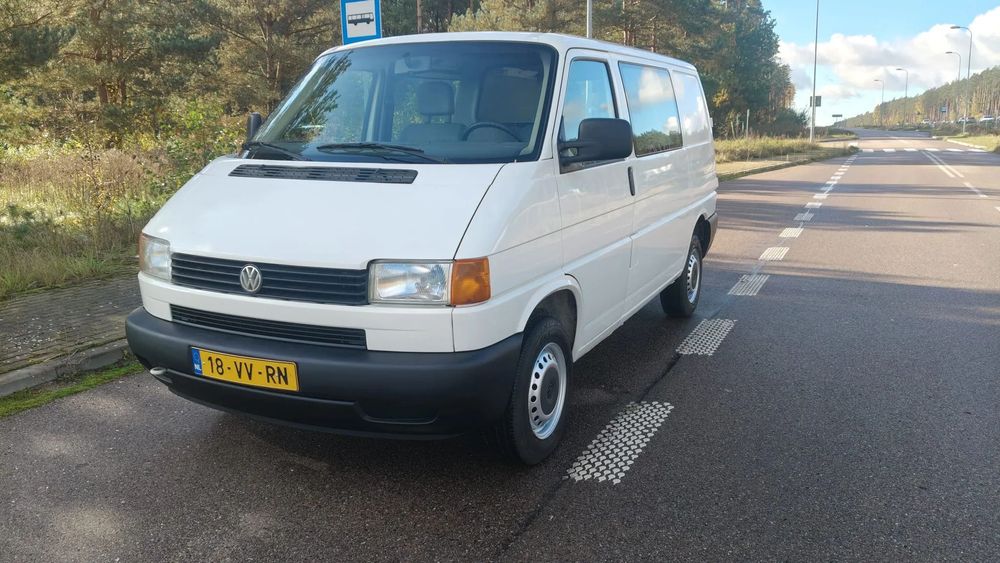 Volkswagen Transporter T4 1.9TD 2002r 5-6 osobowy "SUPER STAN"