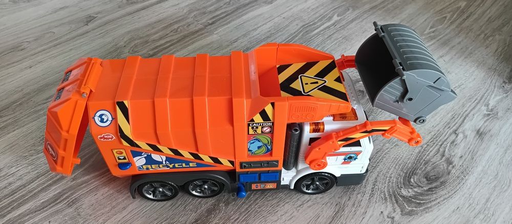 Duży pojazd dla dziecka śmieciarka elektryczne podnoszenie, dźwięki.