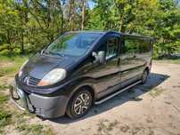 Renault Trafic 2.5 dCi, 6-osobowy, klimatyzacja,  max długi