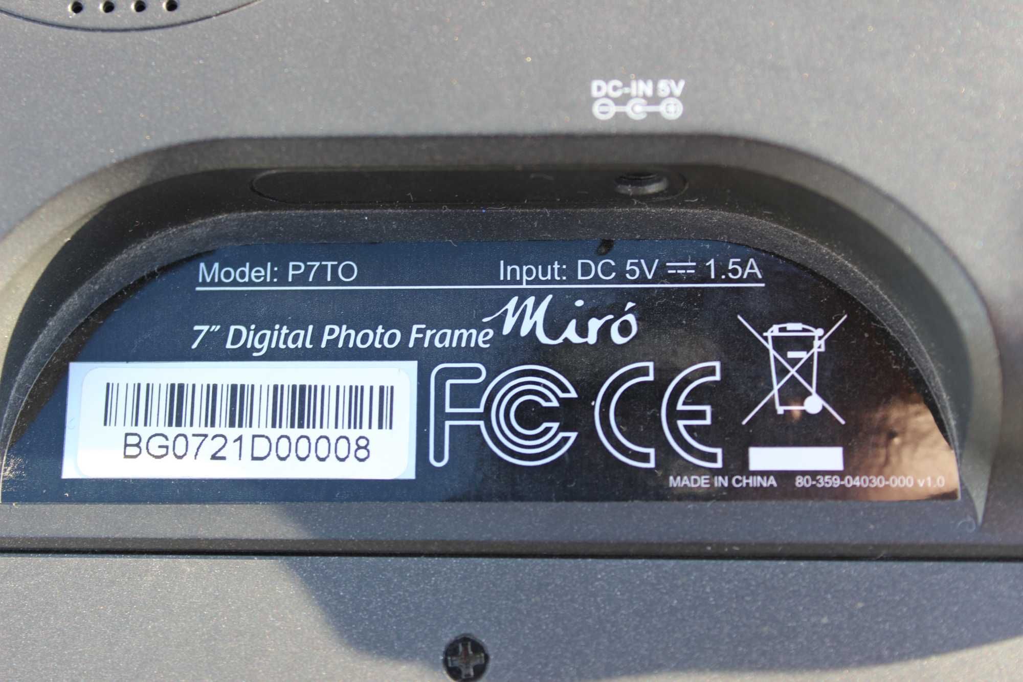 Цифрова фоторамка 7 Digital Photo Frame WIRO