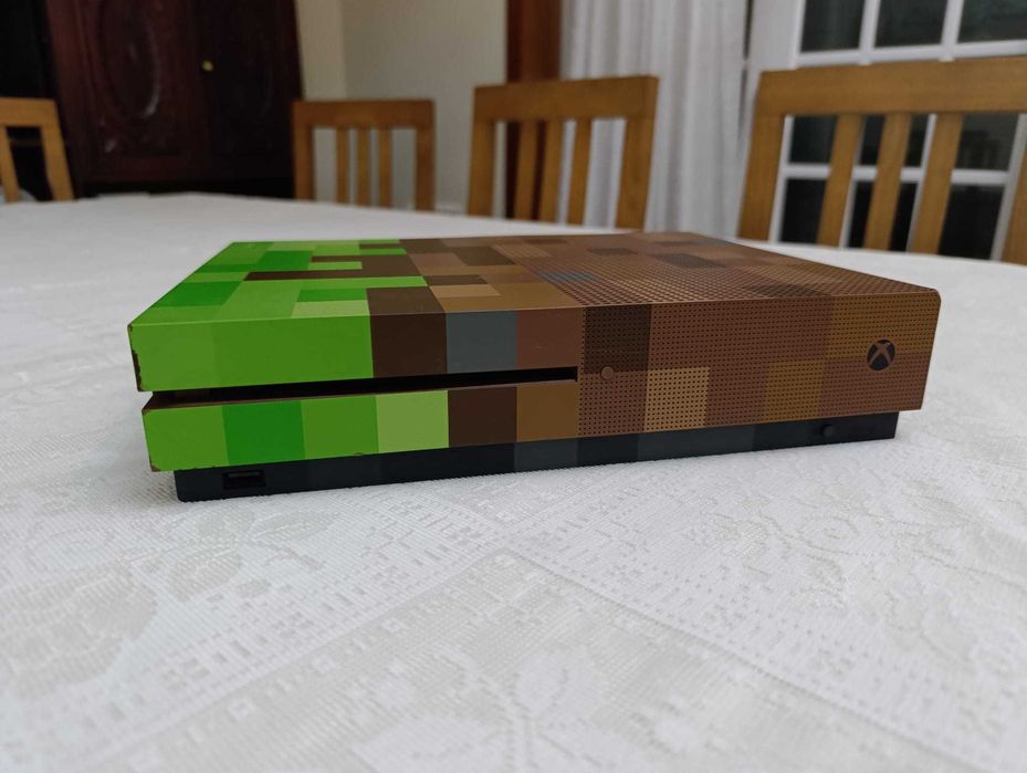 Xbox One S Edition Minecraft