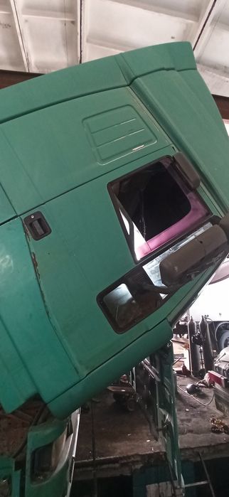 Продам на запчасти  IVECO евростар курсор