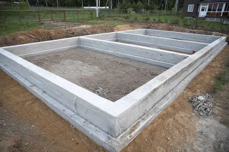 Фундаменти під ключ. Заливка бетону, монтаж блоків, стяжка підлоги