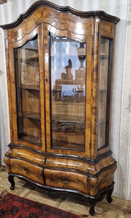 Piękna stylowa witrynka