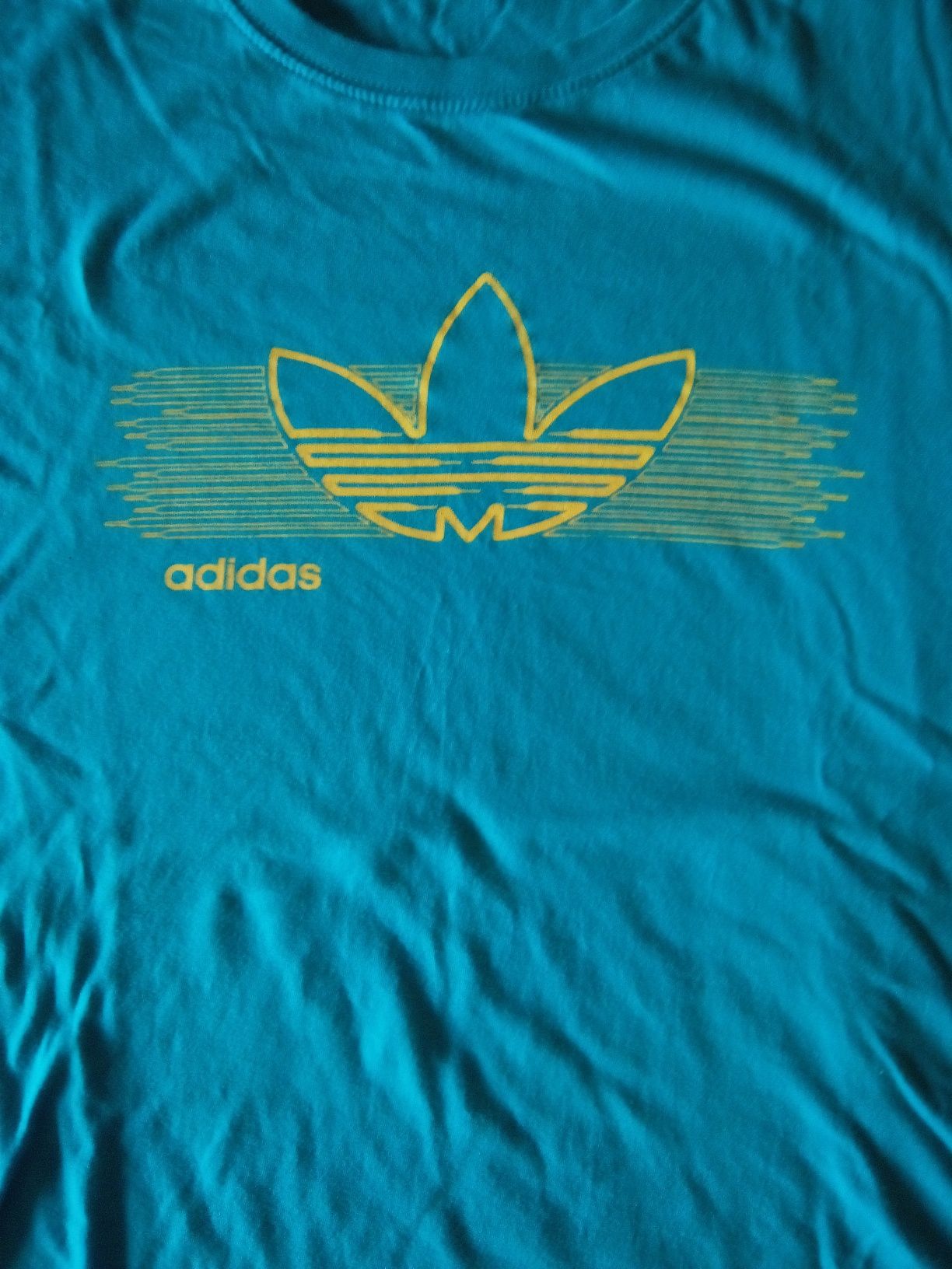 T-shirt oficial da Adidas