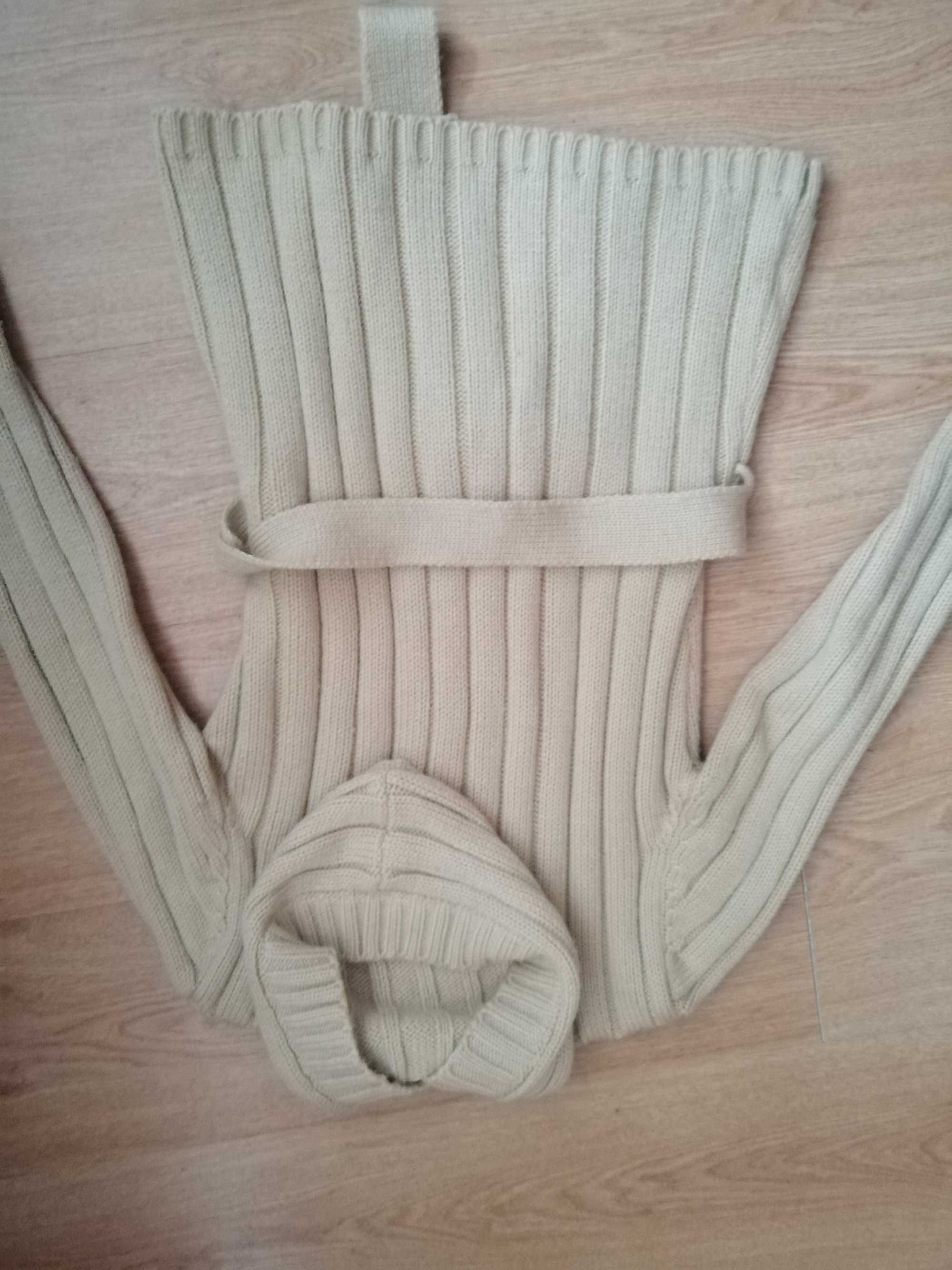 Sweter z kapturem rozpinany r M