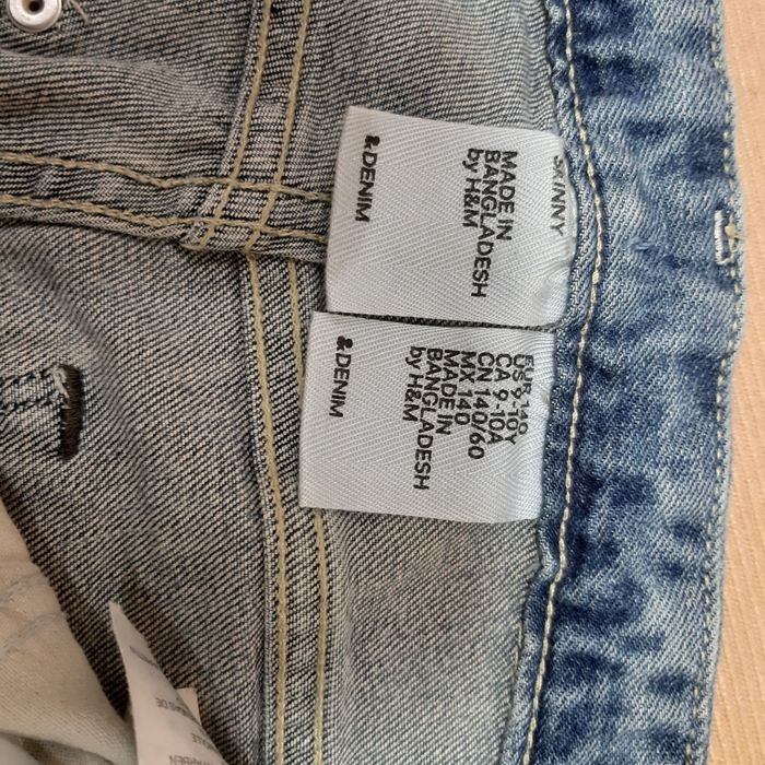 Джинсы для мальчика H&M, p. 140, на 9-10 лет