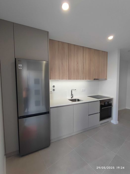 Arrenda-se T1 (Enxara do Bispo – Mafra - Lisboa)