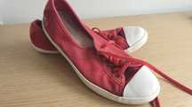 Lacoste bordowe trampki, rozmiar 39