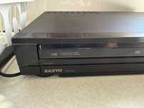magnetowid Sanyo VHR-5100EE stary