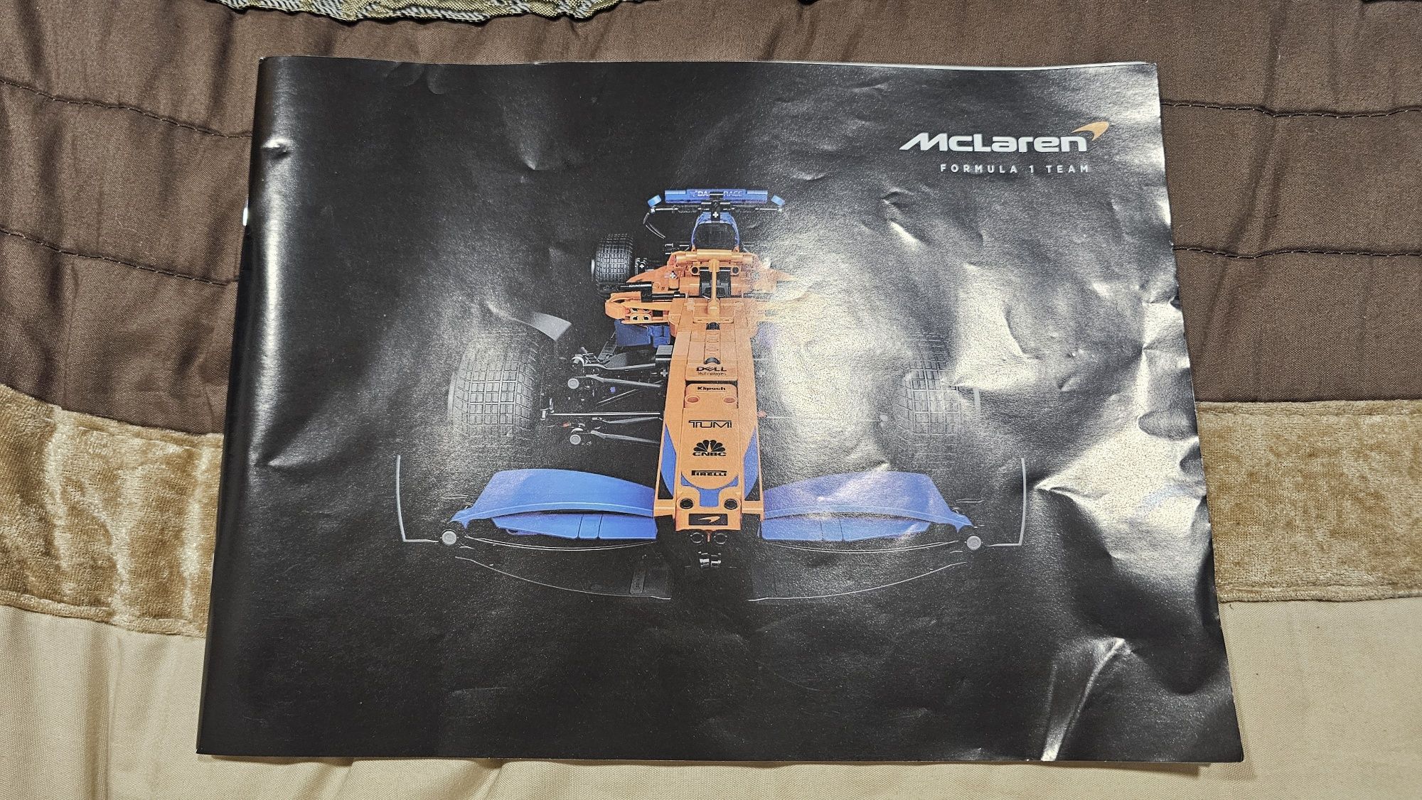 Carro de Corrida McLaren Fórmula 1 Lego Technic 42141