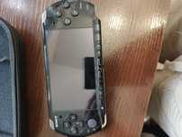 PSP 3000+etui+ładowarka i 3 płyty