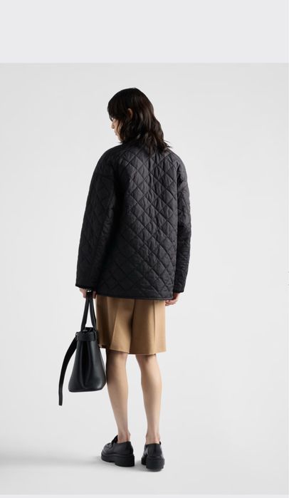 Демі куртка Prada XS, S в гарному стані