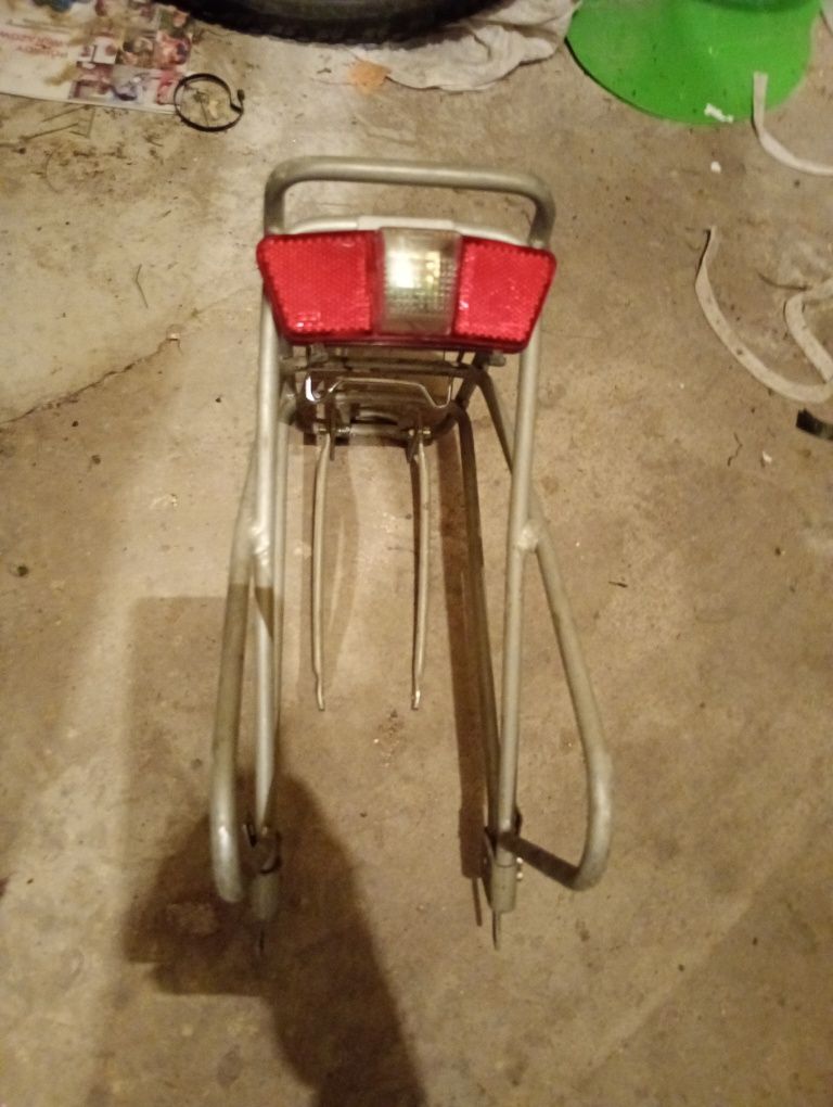 Solidny bagażnik do roweru