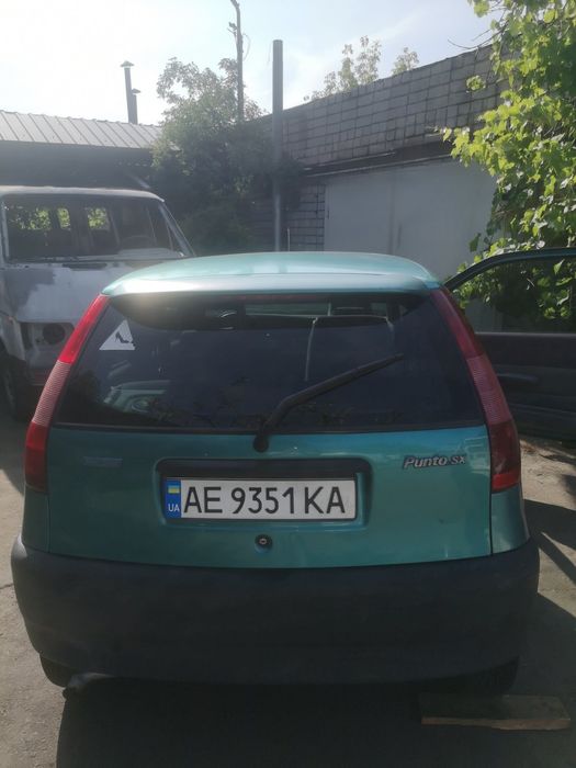 Продам fiat punto 1995год 1.1 бензин