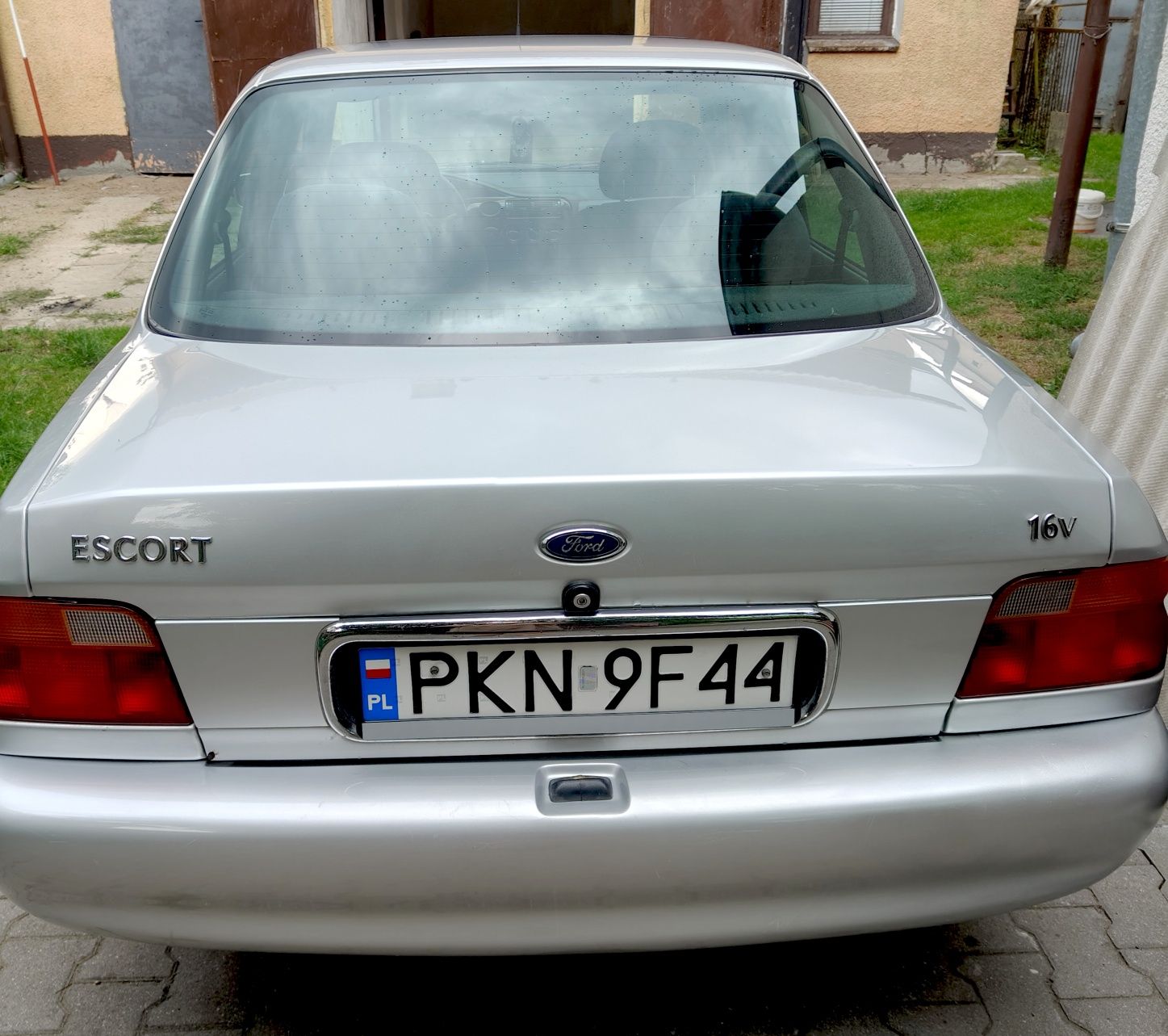 Ford Escort - 29 lat klasy i stylu