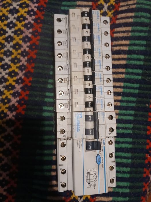 barra de disjuntores