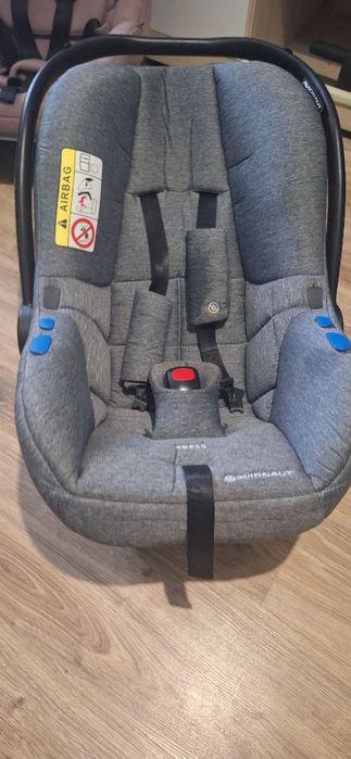 Nosidełko Avionaut Pixel AV-304 0-13 kg 40-86cm