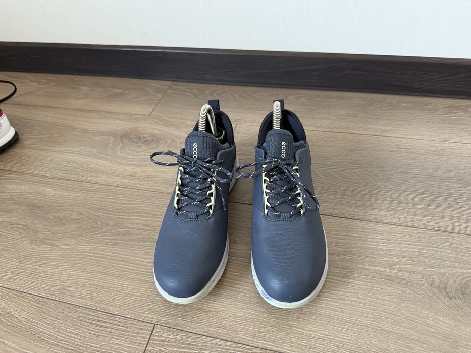 Шкіряні кросівки Ecco gore-tex 40-40.5 розмір