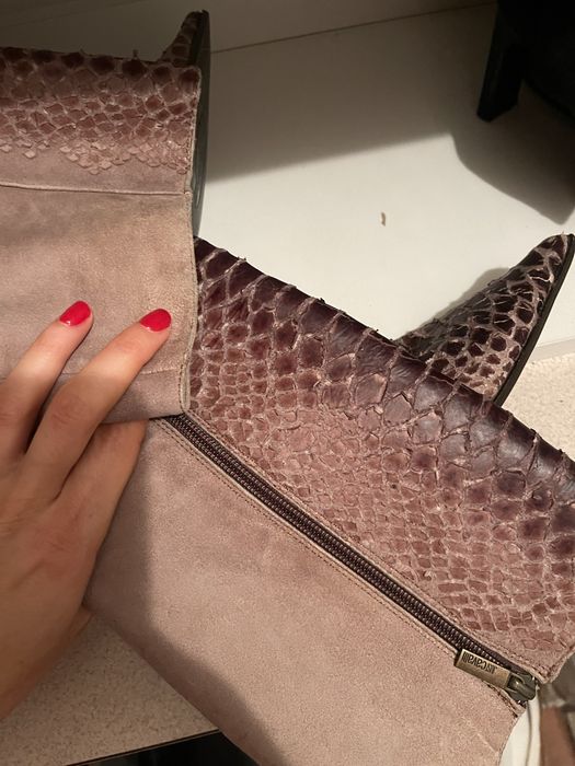 Kozaki kowbojki skora weża na obcasei Just Cavalli