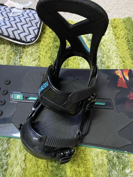 Burton Mulher Snowboard Socialite 47