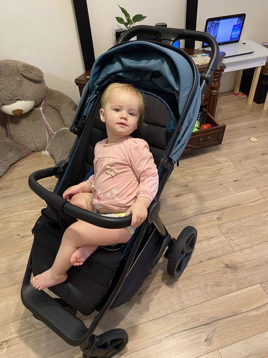 Коляска прогулянкова Carrello Bravo